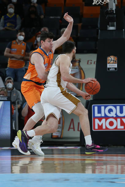 自蓝军在多 自蓝军在多